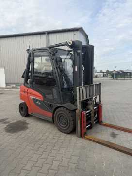 Wózki widłowe używane LINDE H30D-01/1202 DIESEL VIERRADFRONTSTAPLER (13070721)