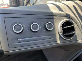 Wózki widłowe używane LINDE H30D-01 DIESEL VIERRADFRONTSTAPLER (13038477)