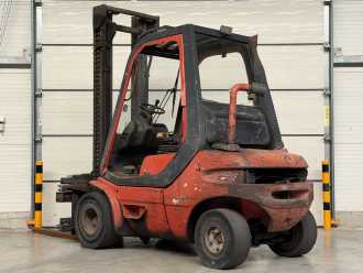Wózki widłowe używane LINDE H30D DIESEL VIERRADFRONTSTAPLER (13035141)