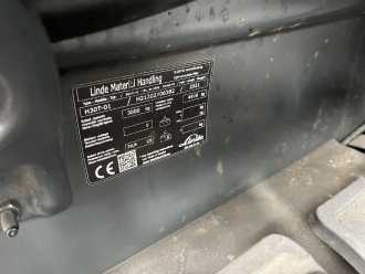 Wózki widłowe używane LINDE H30T-01 GAS VIERRADFRONTSTAPLER (13059863)