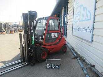 Wózki widłowe używane LINDE H30T-03 GAS VIERRADFRONTSTAPLER (13071708)