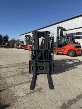 Wózki widłowe używane LINDE H35D-01/1202 DIESEL VIERRADFRONTSTAPLER (13072985)