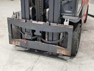 Wózki widłowe używane LINDE H35D-01 DIESEL VIERRADFRONTSTAPLER (13064137)