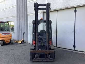 Wózki widłowe używane LINDE H35D-02 DIESEL VIERRADFRONTSTAPLER (13064812)