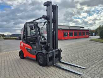 Wózki widłowe używane LINDE H35D DIESEL VIERRADFRONTSTAPLER (13055874)