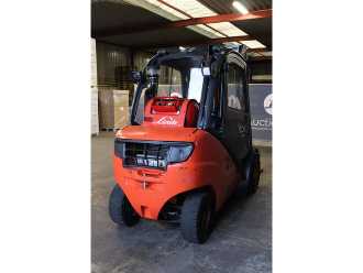 Wózki widłowe używane LINDE H35T-01 GAS VIERRADFRONTSTAPLER (13041283)