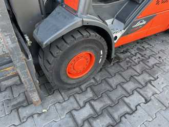 Wózki widłowe używane LINDE H35T-02 GAS VIERRADFRONTSTAPLER (13066812)