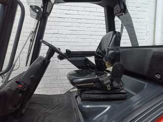 Wózki widłowe używane LINDE H40D DIESEL VIERRADFRONTSTAPLER (13040231)