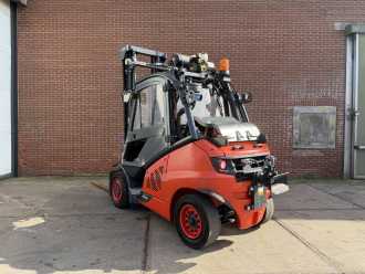 Wózki widłowe używane LINDE H40T-02 GAS VIERRADFRONTSTAPLER (13031670)