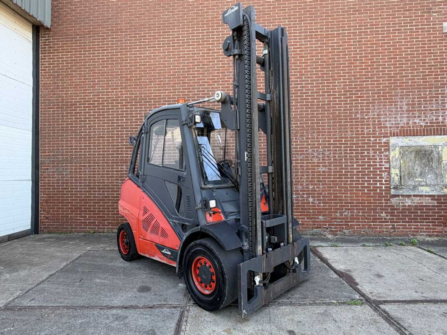 Wózki widłowe używane LINDE H45D-02 DIESEL VIERRADFRONTSTAPLER (13053687)