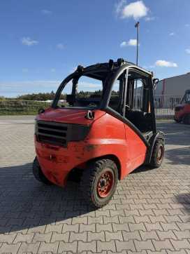 Wózki widłowe używane LINDE H45D Containerfähig DIESEL VIERRADFRONTSTAPLER (13075332)