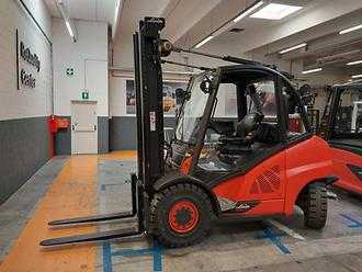 Wózki widłowe używane LINDE H50 DIESEL VIERRADFRONTSTAPLER (13063702)