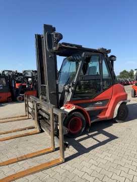 Wózki widłowe używane LINDE H70D-03 DIESEL VIERRADFRONTSTAPLER (13046760) backdrop
