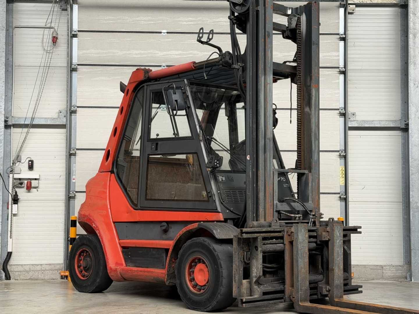 Wózki widłowe używane LINDE H70D DIESEL VIERRADFRONTSTAPLER (13025063)