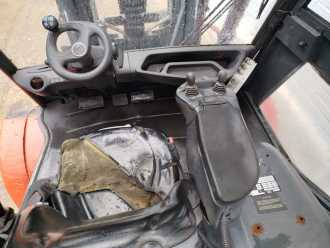 Wózki widłowe używane LINDE H80D DIESEL VIERRADFRONTSTAPLER (13016866)
