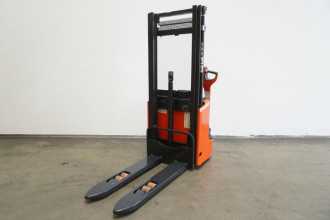 Wózki widłowe używane LINDE L 12 1172 ELEKTRO HOCHHUBWAGENDEICHSEL (12964457)