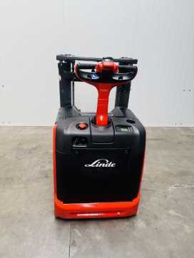 Wózki widłowe używane LINDE L 12 L Initialhub Batterie Bj.21 ELEKTRO HOCHHUBWAGENDEICHSEL (13066507)
