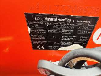 Wózki widłowe używane LINDE L 12 L Initialhub Batterie Bj.21 ELEKTRO HOCHHUBWAGENDEICHSEL (13066507)