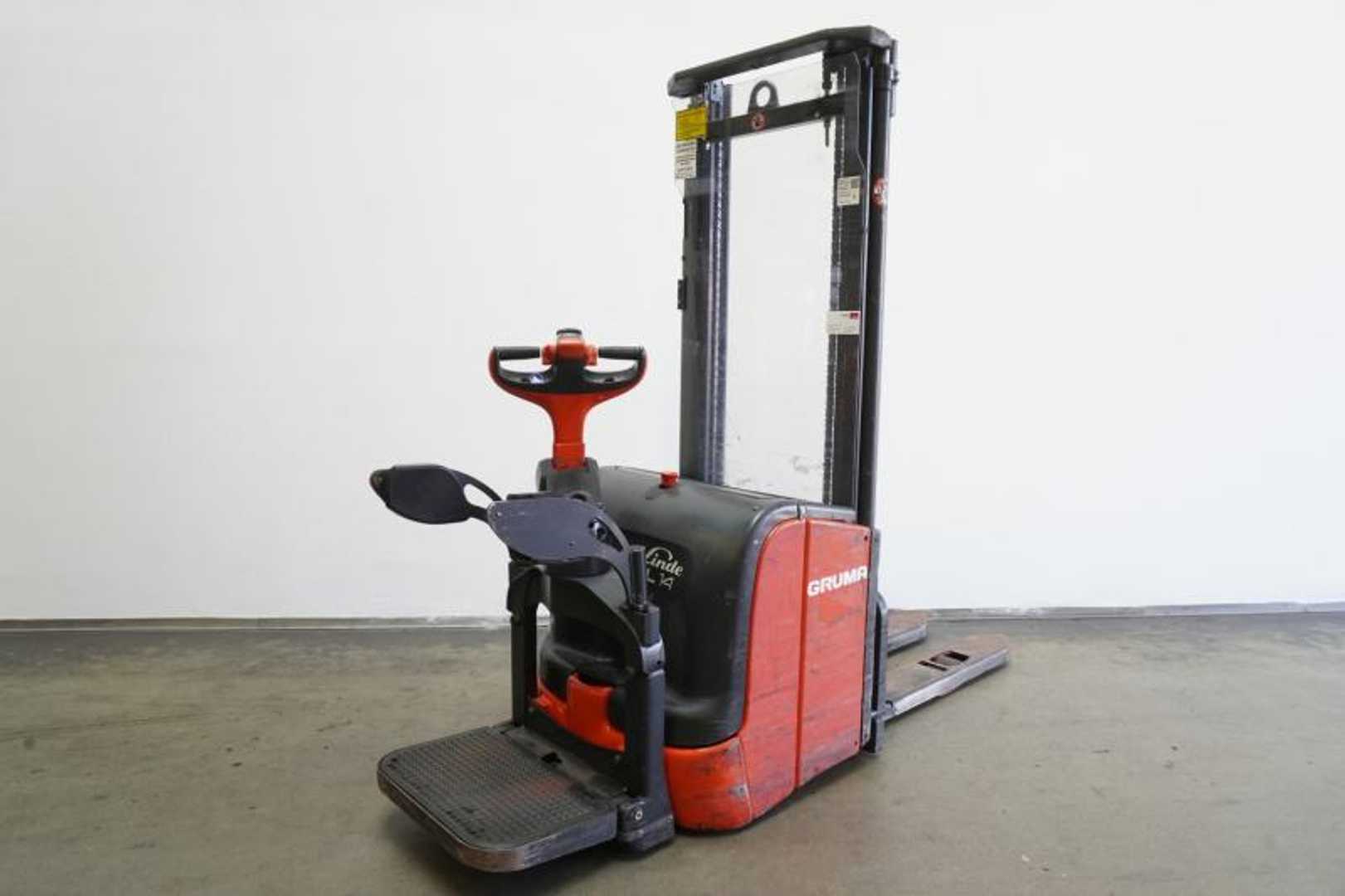 Wózki widłowe używane LINDE L 14 AP i 372 ELEKTRO HOCHHUBWAGENFAHRERSTAND (13045237)