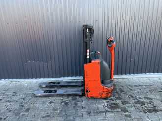 Wózki widłowe używane LINDE L10 ELEKTRO HOCHHUBWAGENDEICHSEL (13070464)