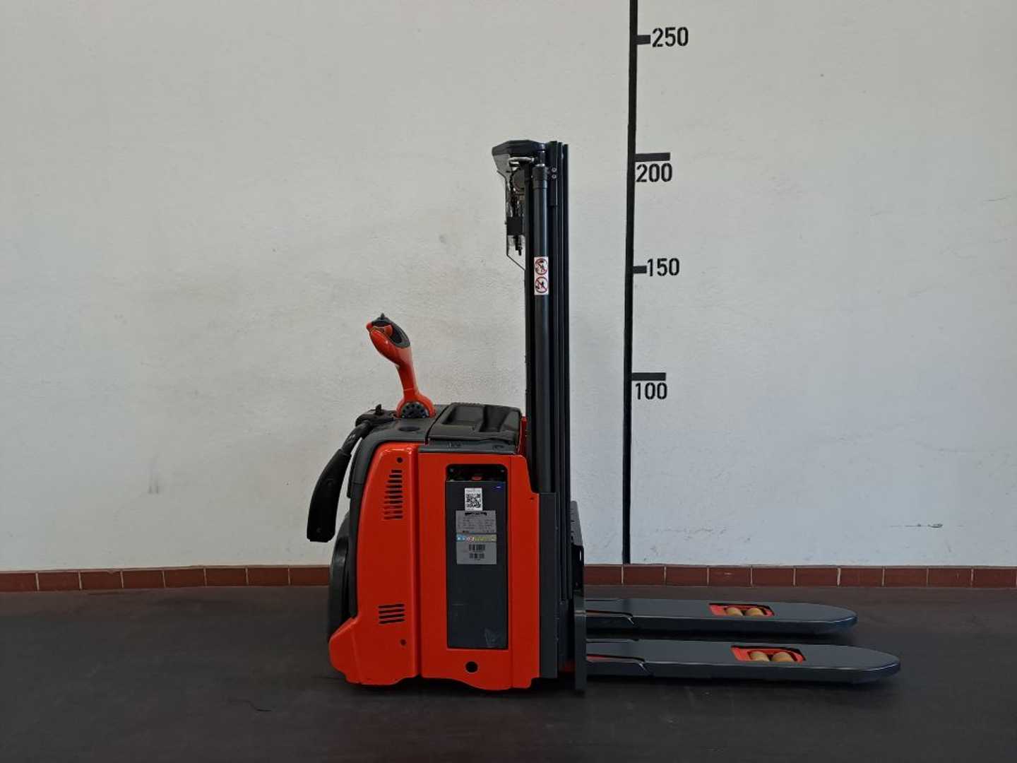 Wózki widłowe używane LINDE L12 AP : 1,2t ELEKTRO HOCHHUBWAGENDEICHSEL (13063398)