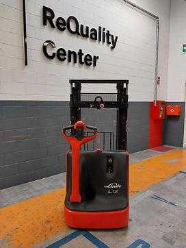 Wózki widłowe używane LINDE L12 ELEKTRO HOCHHUBWAGENDEICHSEL (13032740)