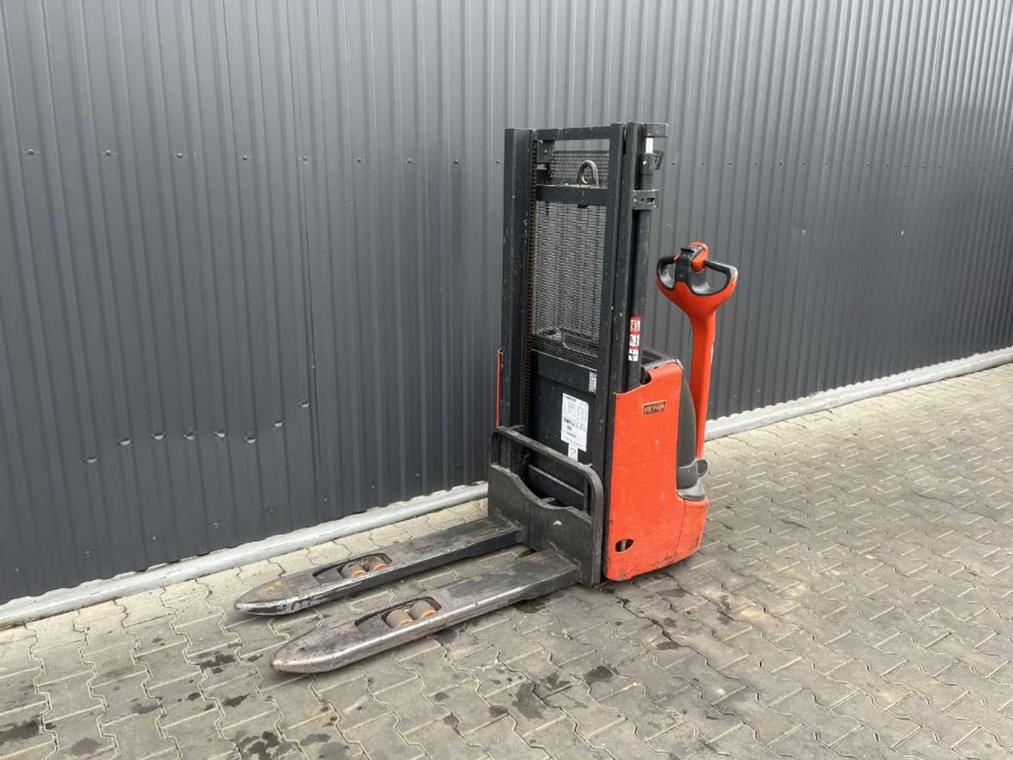 Wózki widłowe używane LINDE L12 ELEKTRO HOCHHUBWAGENDEICHSEL (13044631)