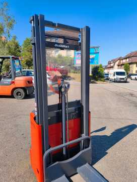 Wózki widłowe używane LINDE L12 ELEKTRO HOCHHUBWAGENDEICHSEL (13055559)