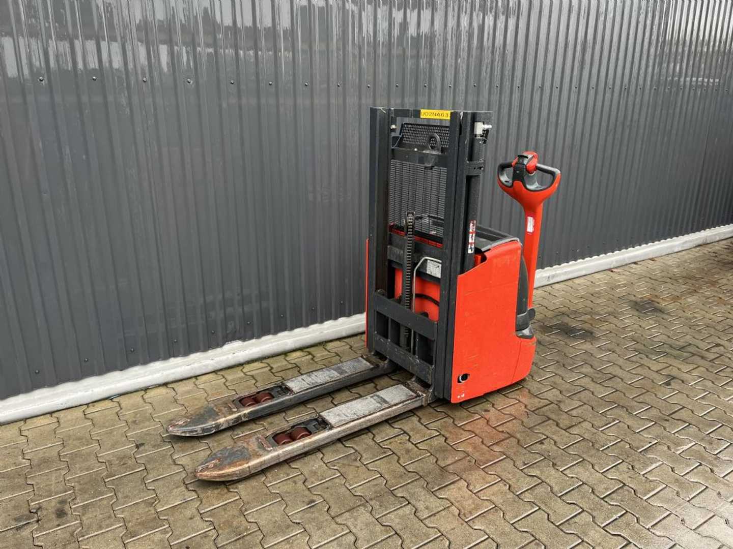 Wózki widłowe używane LINDE L12L ELEKTRO HOCHHUBWAGENDEICHSEL (13075064)