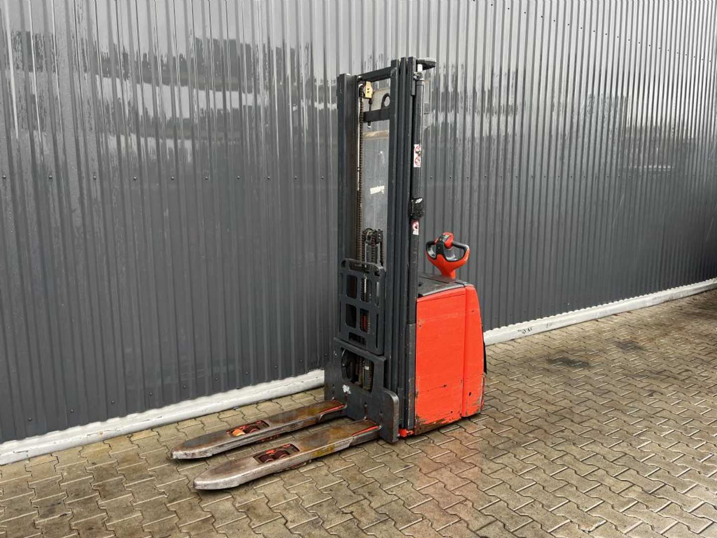 Wózki widłowe używane LINDE L16 ELEKTRO HOCHHUBWAGENDEICHSEL (13075062)