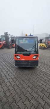 Wózki widłowe używane LINDE P 250 ELEKTRO SCHLEPPER (13027667) backdrop