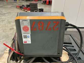 Wózki widłowe używane LINDE P250 ELEKTRO SCHLEPPER (13029576)
