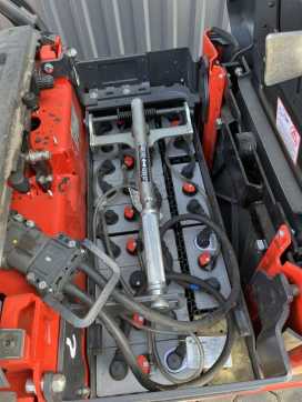 Wózki widłowe używane LINDE P40C ELEKTRO SCHLEPPER (13068832)