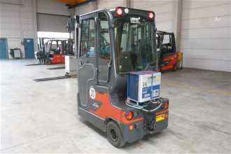 Wózki widłowe używane LINDE P60 ELEKTRO SCHLEPPER (13067965)