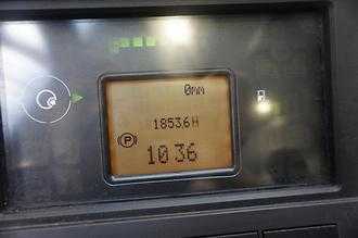 Wózki widłowe używane LINDE R 16B-01 - Nur 1.853 Stunden ELEKTRO SCHUBMASTSTAPLER (13071459)