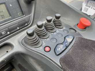 Wózki widłowe używane LINDE R12B-01 ELEKTRO SCHUBMASTSTAPLER (13057762)