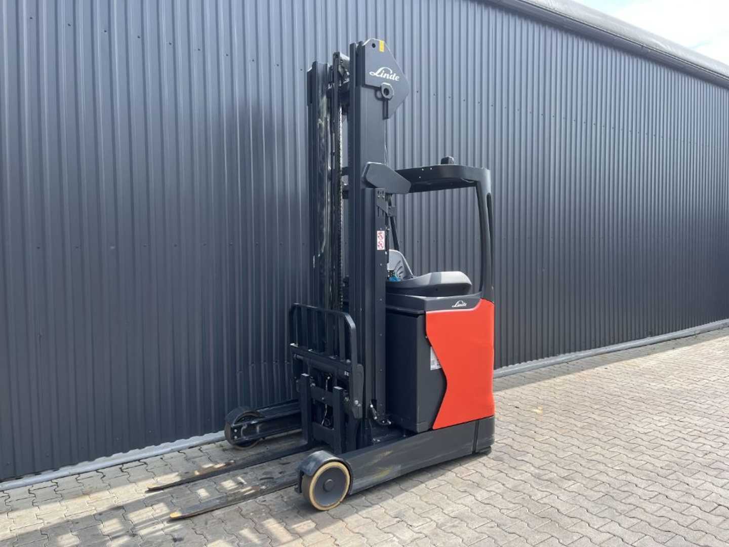 Wózki widłowe używane LINDE R14 ELEKTRO SCHUBMASTSTAPLER (13061235)