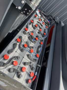 Wózki widłowe używane LINDE R14 ELEKTRO SCHUBMASTSTAPLER (13061235)