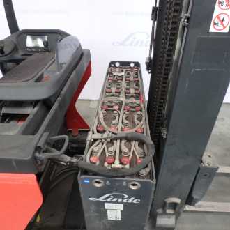 Wózki widłowe używane LINDE R14 ELEKTRO SCHUBMASTSTAPLER (13076174)