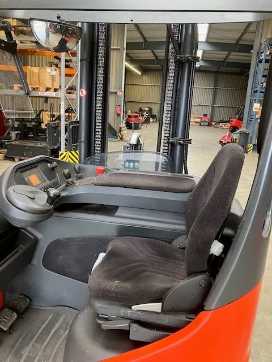 Wózki widłowe używane LINDE R16 ELEKTRO SCHUBMASTSTAPLER (13067186)