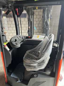 Wózki widłowe używane LINDE R16G ELEKTRO SCHUBMASTSTAPLER (13028507)