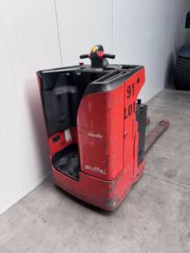 Wózki widłowe używane LINDE T 20 SF Batterie Bj.21 Gabellänge 1600mm ELEKTRO NIEDERHUBWAGENDEICHSEL (13064164) backdrop