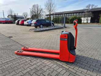 Wózki widłowe używane LINDE T16 1700mm / Batterie NEU ELEKTRO NIEDERHUBWAGENSEMIELEKTRISCH (12928457)