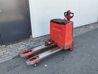 Wózki widłowe używane LINDE T16 ELEKTRO NIEDERHUBWAGENSEMIELEKTRISCH (13041243) backdrop