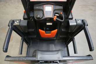 Wózki widłowe używane LINDE V 10 5212 ELEKTRO HOCHHUBKOMMISSIONIERER (12778676)
