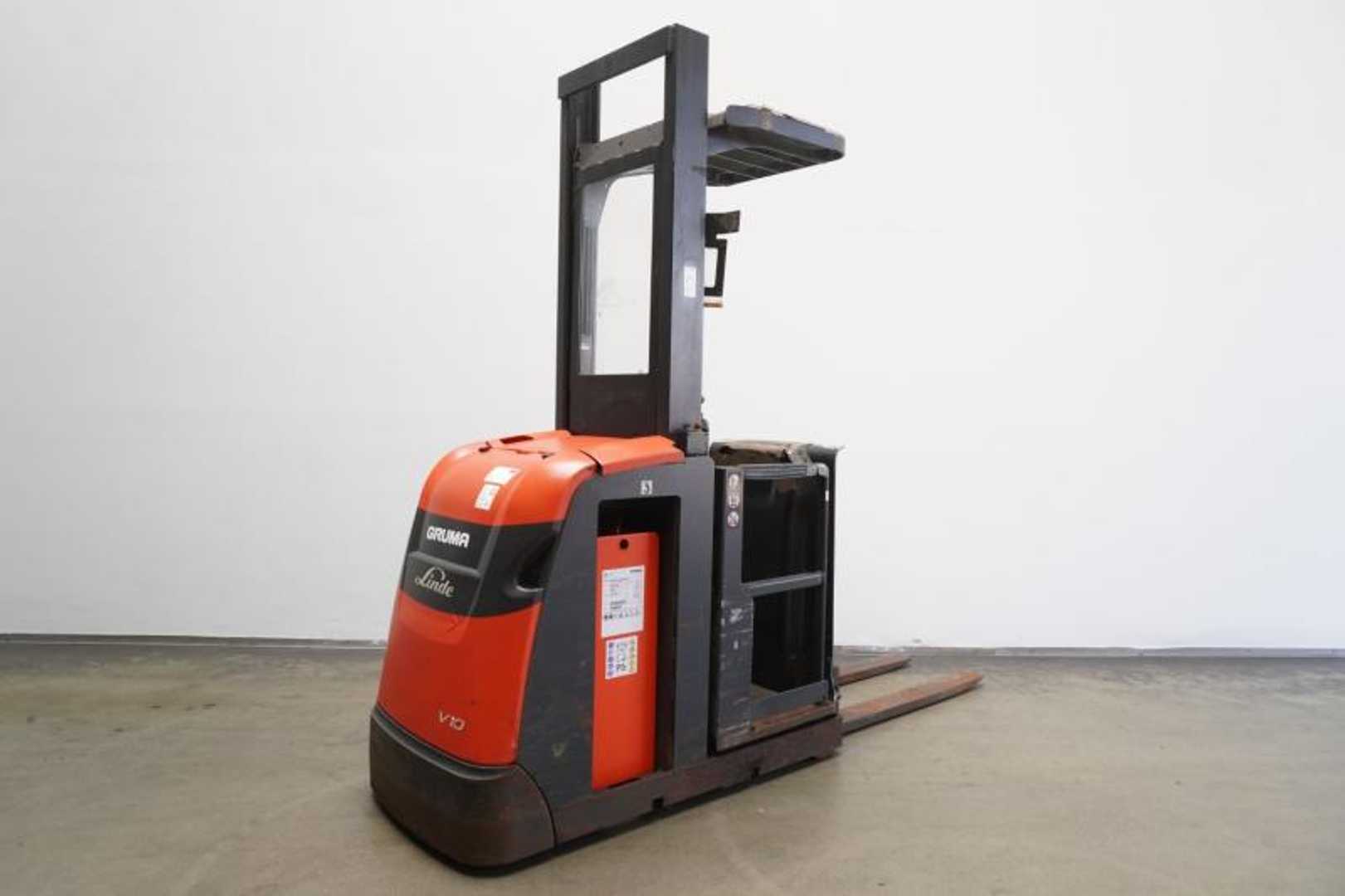 Wózki widłowe używane LINDE V 10 5212 ELEKTRO HOCHHUBKOMMISSIONIERER (13057432)