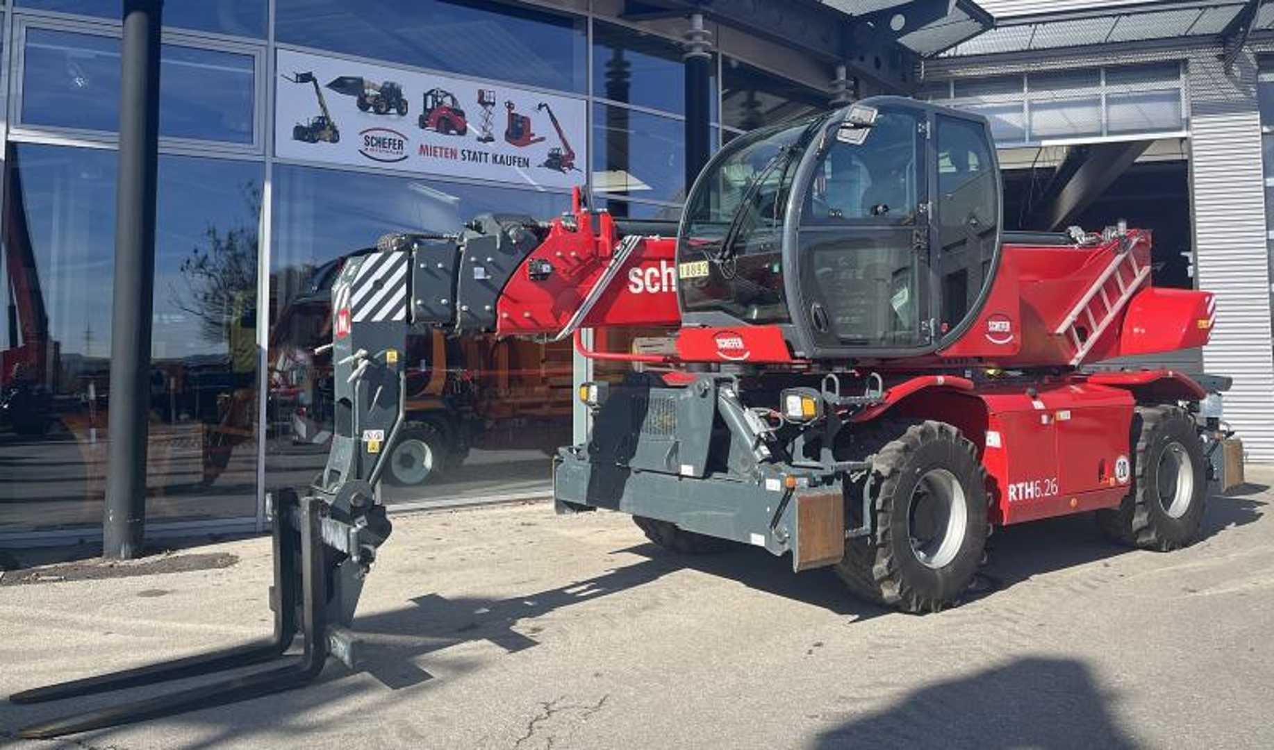 Wózki widłowe używane MAGNI RTH 6.26 DIESEL TELESKOPARMSTAPLER (13036851)