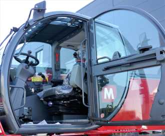 Wózki widłowe używane MAGNI RTH 6.35 DIESEL TELESKOPARMSTAPLER (12664872)