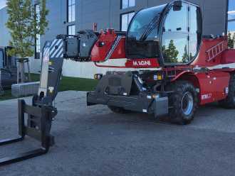 Wózki widłowe używane MAGNI RTH 8.27-V/D DIESEL TELESKOPARMSTAPLER (13038996)