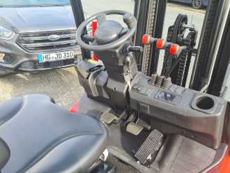 Wózki widłowe używane MANITOU MI 35 Gas Triplex GAS VIERRADFRONTSTAPLER (12998638)